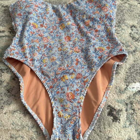 J. Crew Scrunchie Scoop One Piece - Picture 3 of 10